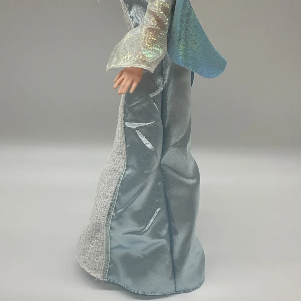 2006 Holiday Angel Barbie J0590 Mattel Blonde Doll Original Dress Wings